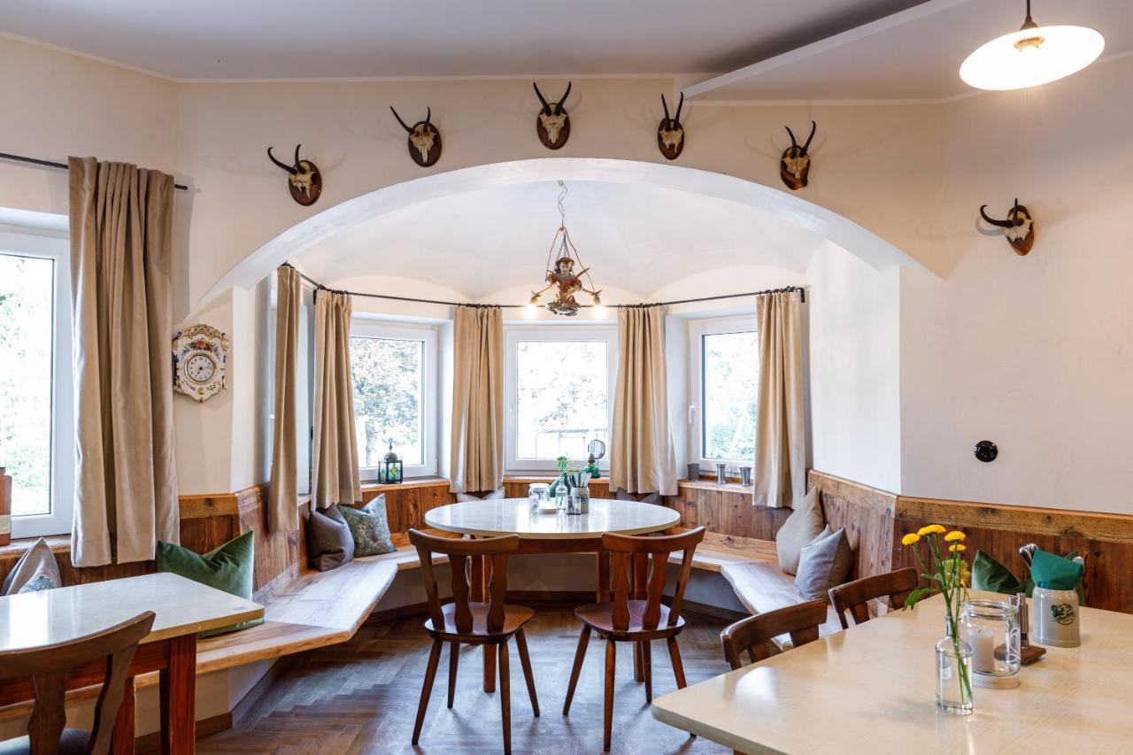 Bergwirt Hotel & Gasthof Kiefersfelden Luaran gambar
